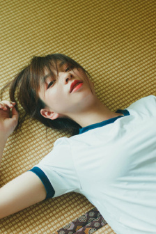 25岁的女高中生